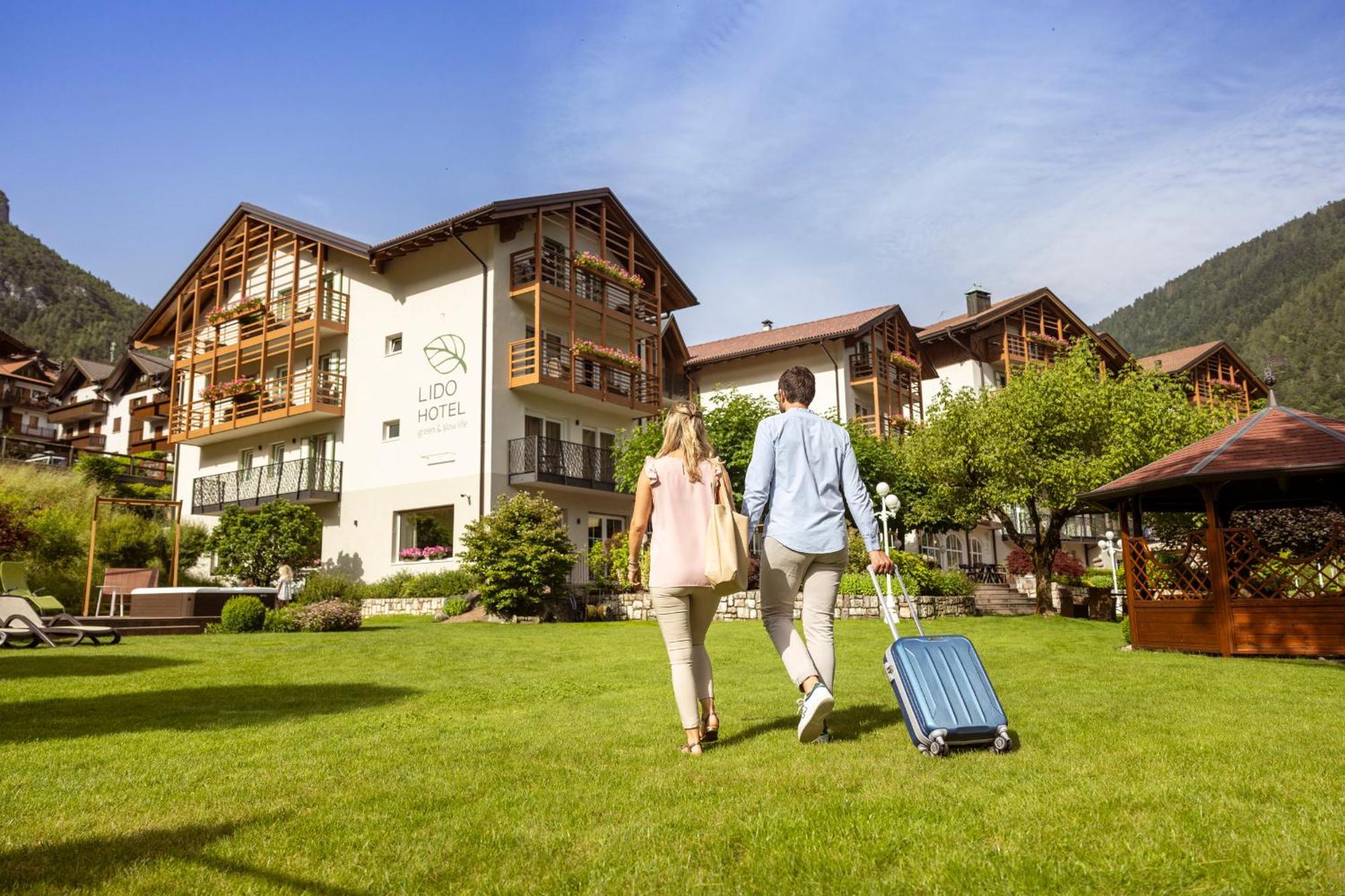 Hotel Lido - Slow & Natural Living Molveno Exterior foto